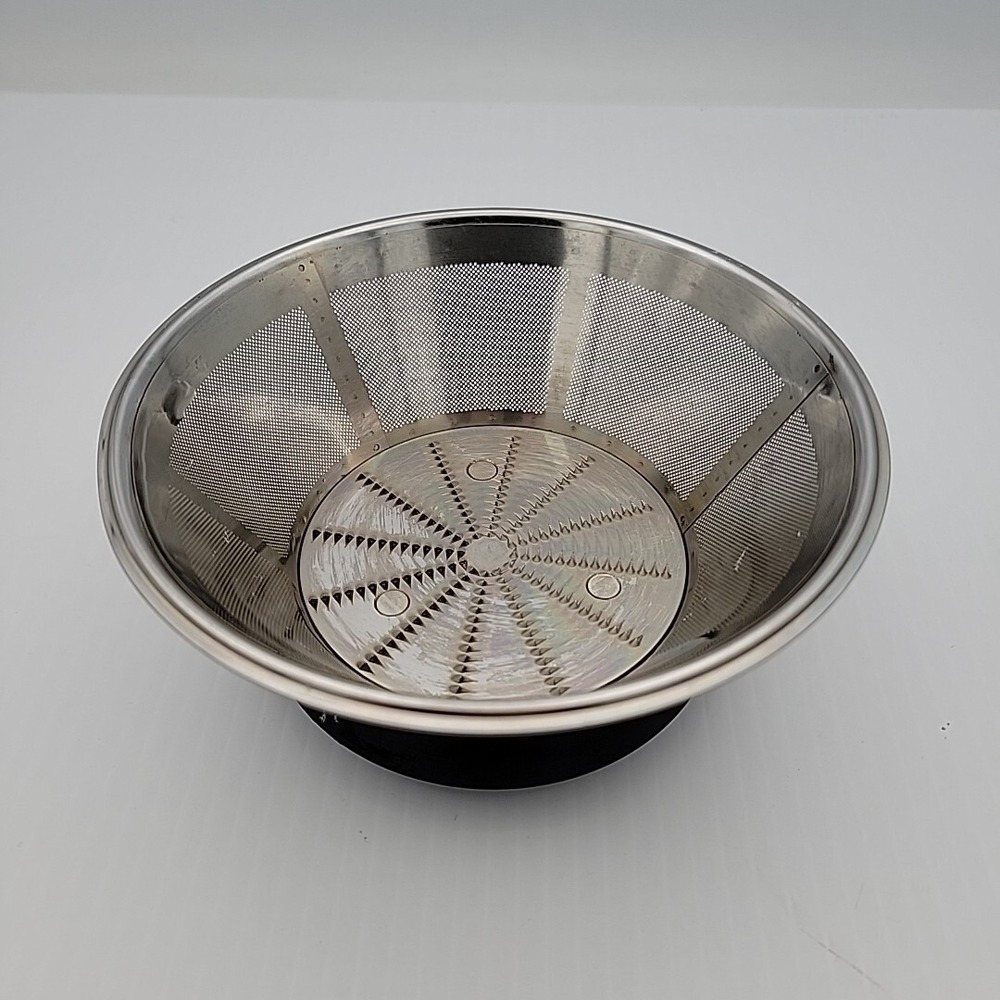 Black & Decker Juicer Extractor JE2200B Replacement Part Blade Strainer